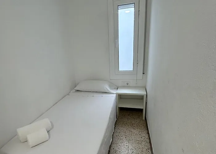 Apartment Playa La Perola Roses